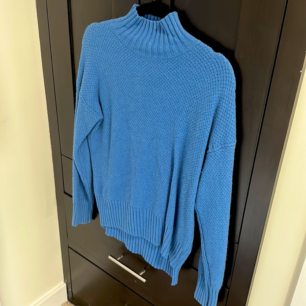 Everlane 100% cashmere mock neck sweater size S